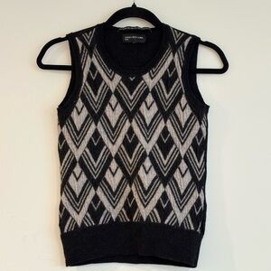 Jones New York Black and Grey Patterned Sweater Vest